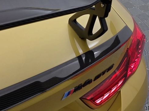Used 2018 BMW M4 Coupe RWD image 13