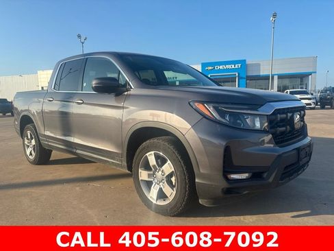 Used 2025 Honda Ridgeline RTL image 19
