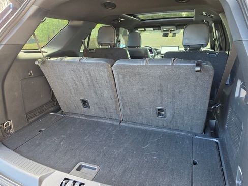 Used 2025 Ford Explorer ST w/ Sun And Sound Package image 38