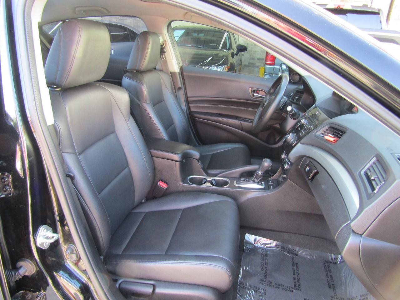 Used 2016 Acura ILX FWD image 10