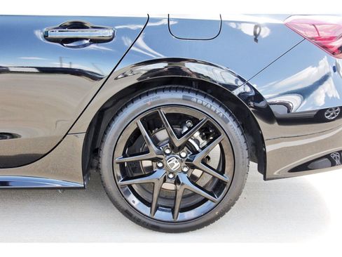 Used 2025 Honda Civic Sport image 30