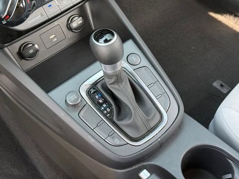 Certified 2023 Hyundai Kona SEL AWD/4WD image 25