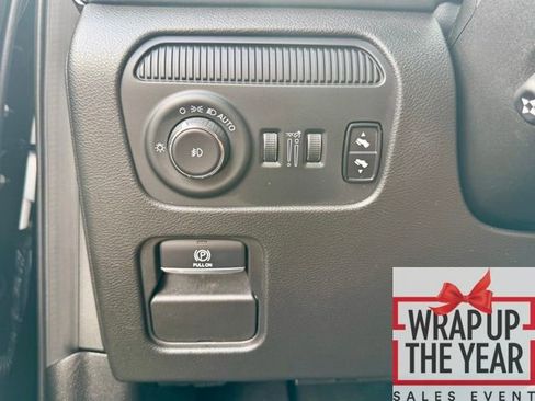 Used 2024 Jeep Wagoneer Series II image 14