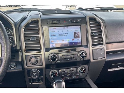 Used 2019 Ford F150 Raptor w/ Equipment Group 802A Luxury image 7