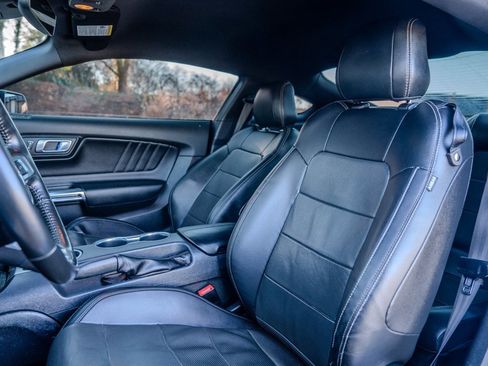 Used 2022 Ford Mustang GT Premium w/ Black Accent Package image 26