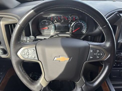 Used 2018 Chevrolet Silverado 1500 High Country AWD/4WD image 24