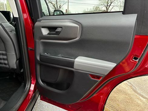 Used 2025 Ford Bronco Sport Badlands image 19