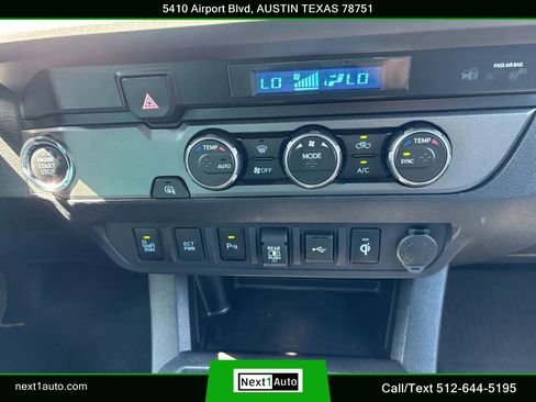 Used 2022 Toyota Tacoma TRD Sport image 28