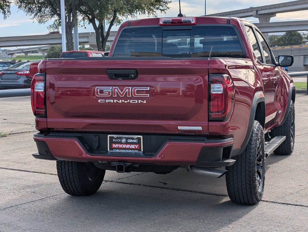 Used 2026 GMC Canyon Elevation w/ Convenience Package RWD image 4