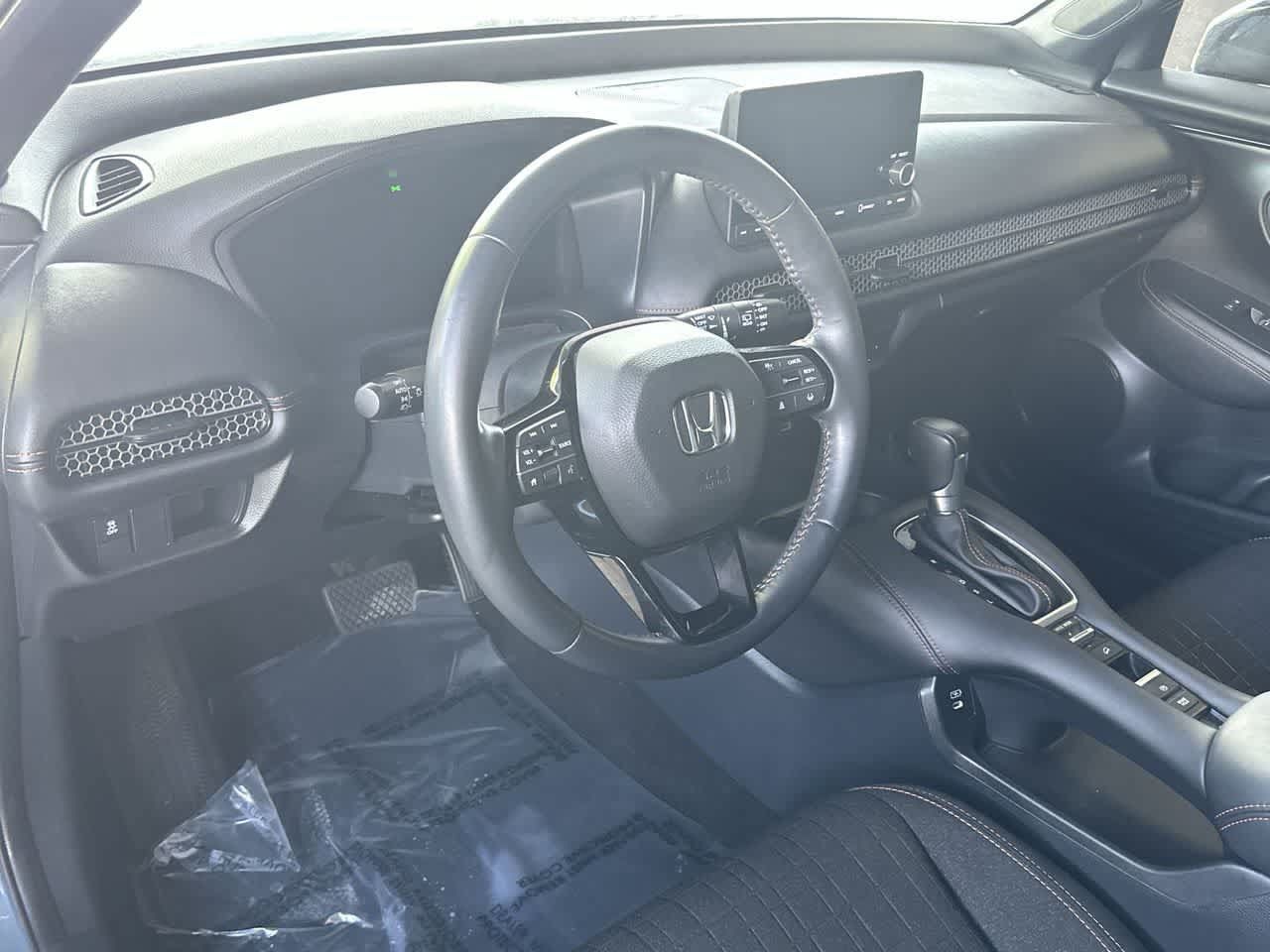 Used 2024 Honda HR-V Sport image 13