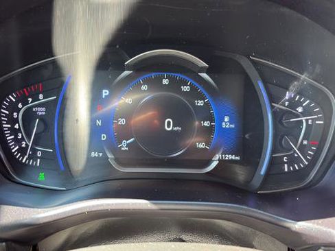 Used 2020 Hyundai Santa Fe SEL AWD/4WD image 11