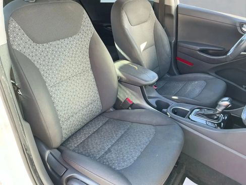 Used 2019 Hyundai Ioniq SEL image 23