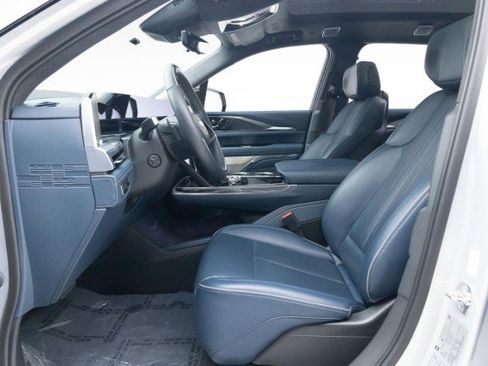 Used 2025 Cadillac Escalade IQ Luxury 2 image 14