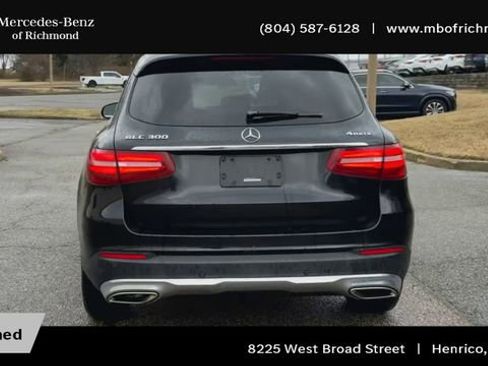 Used 2019 Mercedes-Benz GLC 300 4MATIC image 9