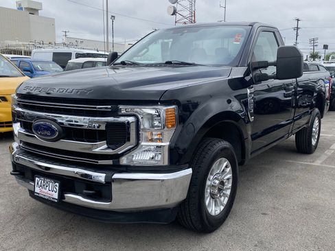 Used 2021 Ford F250 XL w/ STX Appearance Package image 2