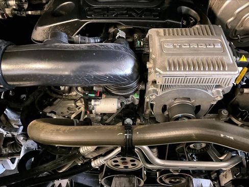 Used 2023 RAM 1500 Big Horn AWD/4WD image 29