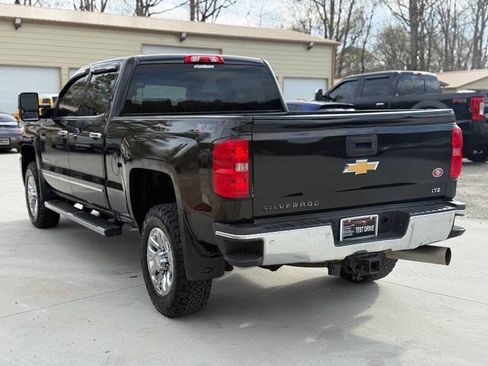 Used 2017 Chevrolet Silverado 3500 LTZ w/ Duramax Plus Package AWD/4WD image 10