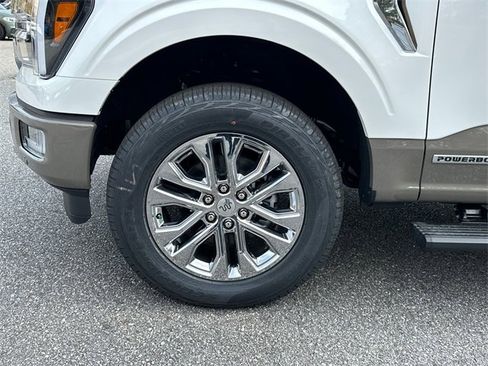 New 2025 Ford F150 King Ranch w/ FX4 Off-Road Package image 11