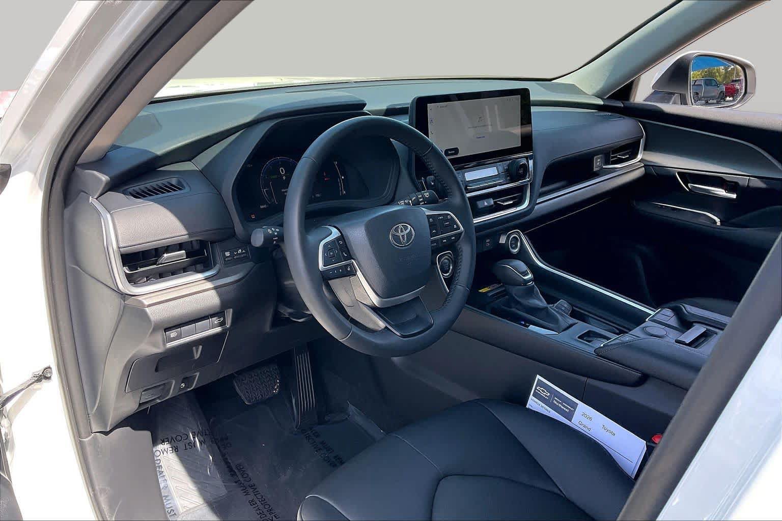Used 2026 Toyota Grand Highlander AWD image 18