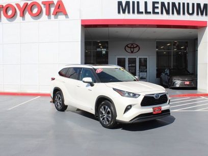 Certified 2020 Toyota Highlander XLE