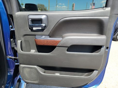 Used 2017 GMC Sierra 1500 SLE w/ SLE Value Package image 23