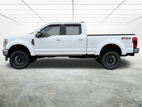 Used 2022 Ford F250 Lariat w/ Lariat Ultimate Package image 2
