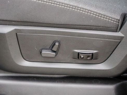 New 2024 RAM 3500 Big Horn w/ Night Edition image 22