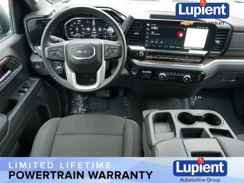 Used 2024 GMC Sierra 1500 Elevation image 18