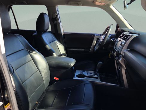 Used 2018 Toyota 4Runner SR5 image 16