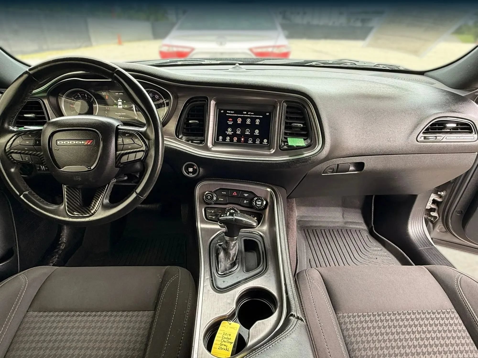 Used 2018 Dodge Challenger SXT RWD image 3