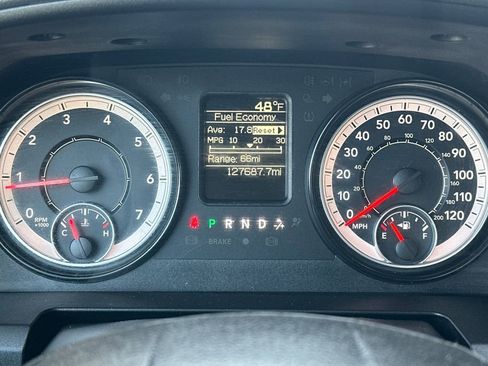 Used 2017 RAM 1500 Express image 22