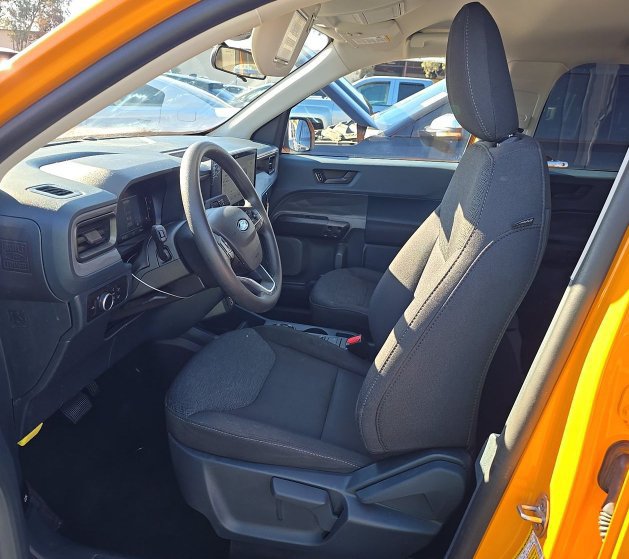Used 2026 Ford Maverick XL AWD/4WD image 4