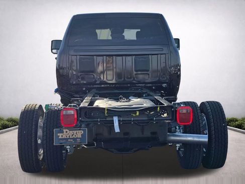 New 2026 RAM 5500 Tradesman w/ Chrome Appearance Group AWD/4WD image 6