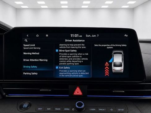 Used 2023 Hyundai Elantra N FWD image 50