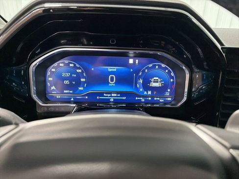 Certified 2022 Chevrolet Silverado 1500 LTZ w/ LTZ Premium Package AWD/4WD image 28