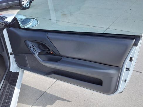 Used 1997 Chevrolet Camaro Z28 w/ Preferred Equipment Group 2 image 17