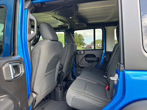 New 2026 Jeep Wrangler Sport S AWD/4WD image 15