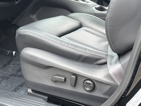 Certified 2025 Subaru Outback Limited AWD/4WD image 19