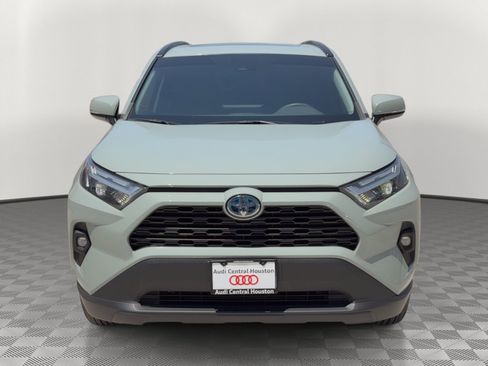 Used 2023 Toyota RAV4 XLE Premium AWD/4WD image 6