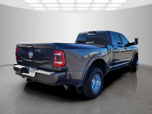 Used 2022 RAM 3500 Limited AWD/4WD image 6