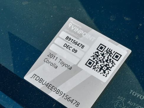 Used 2011 Toyota Corolla LE image 7