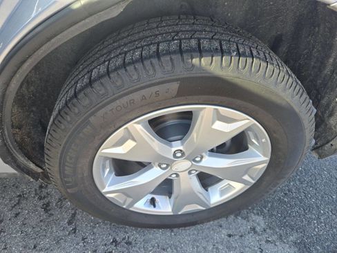 Used 2015 Subaru Forester 2.5i Premium image 15