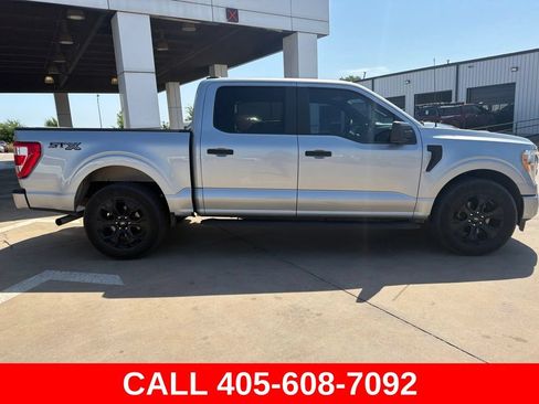Used 2022 Ford F150 XL w/ STX Black Appearance Package RWD image 2