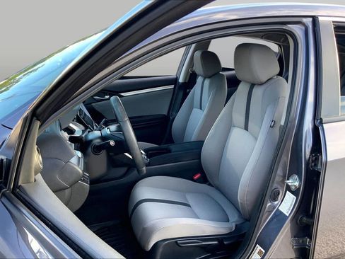 Used 2017 Honda Civic EX image 8