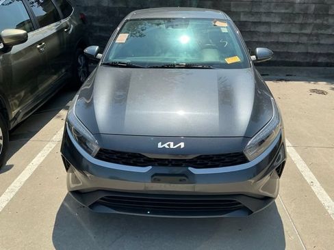Used 2024 Kia Forte LXS FWD image 2