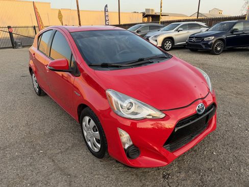 Used 2015 Toyota Prius C Four image 3