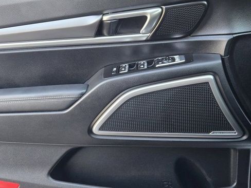 Certified 2023 Kia Telluride LX image 22