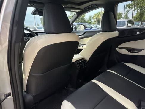 Used 2024 Lexus NX 250 FWD image 24