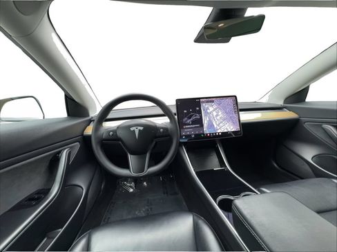 Used 2020 Tesla Model 3 Long Range AWD/4WD image 34