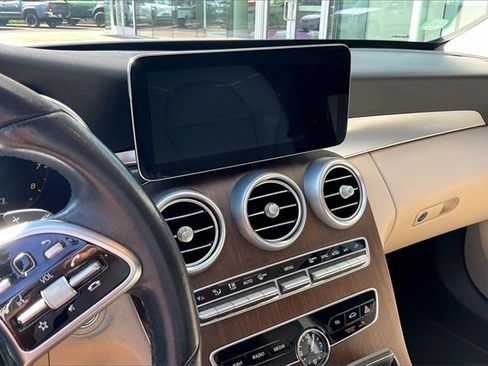 Used 2021 Mercedes-Benz C 300 Sedan image 6